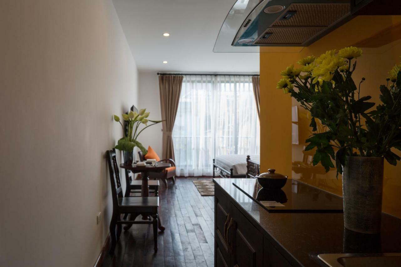 Centraltique Downtown - Bespoke Colonial House Near Hoan Kiem Lake Ханой Экстерьер фото